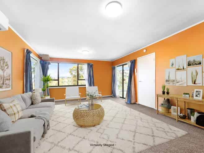 17 Gerontius Glade, Torbay