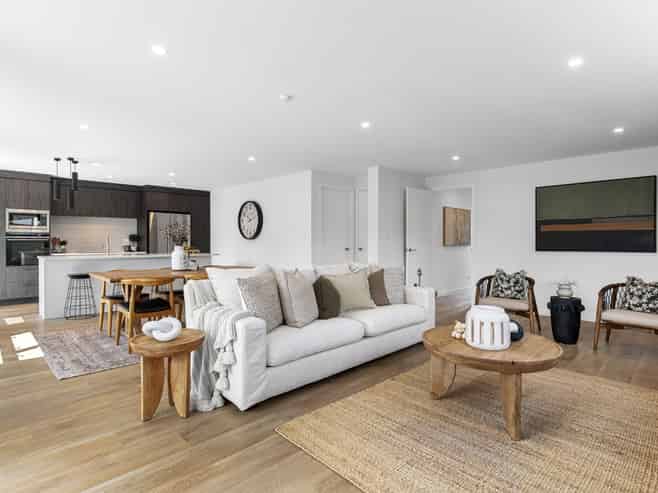 90A Grace Road, Avenues