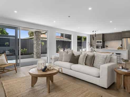 90A Grace Road, Avenues