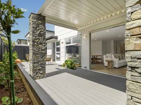 90A Grace Road, Avenues