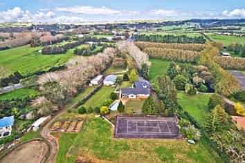 1153 Dairy Flat Highway, Dairy Flat