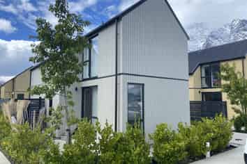 14 Casterway Crescent , Jacks Point