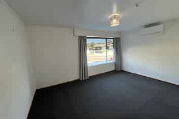 28 Watson Street, Strandon