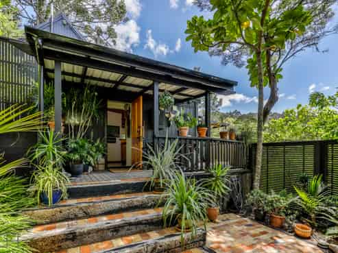 28 Wood Bay Road, Titirangi