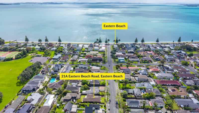 21A Eastern Beach Road, Eastern Beach