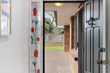 21A Eastern Beach Road, Eastern Beach