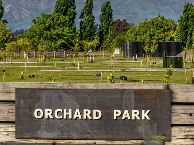 14 Applewood Place, Wanaka