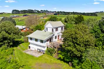 40b Sergeant Road, Awhitu
