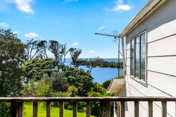 40b Sergeant Road, Awhitu