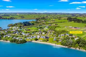 40b Sergeant Road, Awhitu