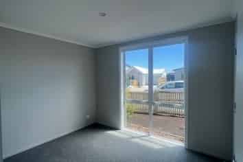 2 Chrysler Street, Papamoa