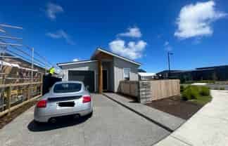 2 Chrysler Street, Papamoa