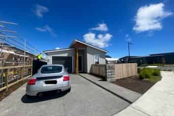 2 Chrysler Street, Papamoa