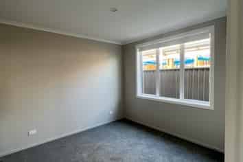 2 Chrysler Street, Papamoa