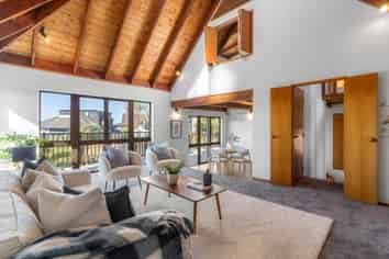 1A Beulah Avenue, Rothesay Bay