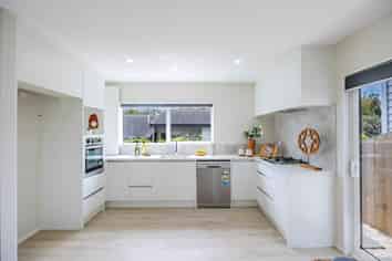 28A, B & D Halberg Street, Glenfield