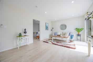 28A, B & D Halberg Street, Glenfield