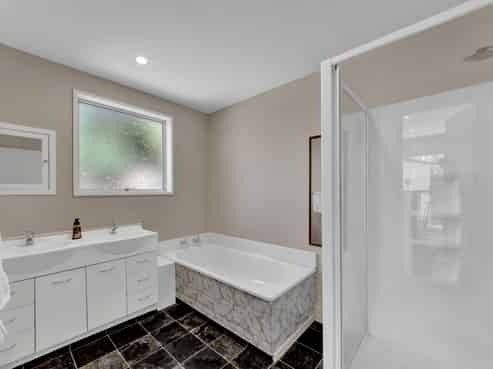 8B Wyatt Place, Russley