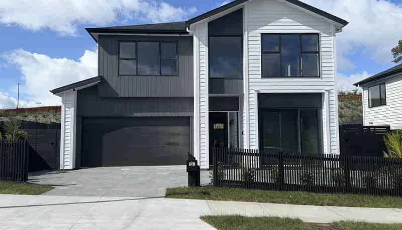 25 Pekanga Road, Millwater