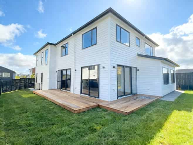 25 Pekanga Road, Millwater