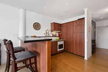 9/137 Quay Street, Auckland Central