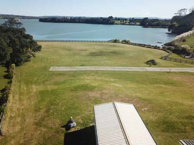 21 Goble Road, Clarks Beach