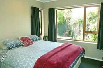 13 Newman Avenue, Brightwater