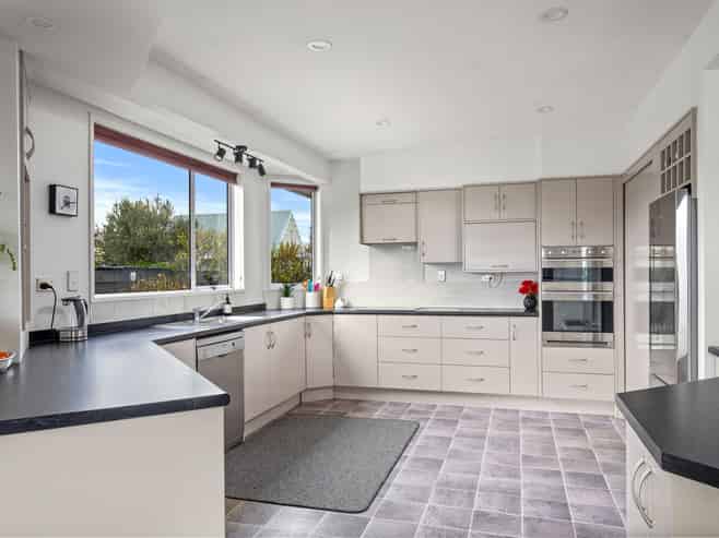 98 Ventry Street, Alexandra