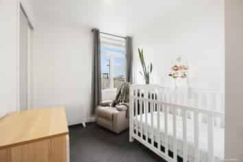 114 Sunnyside Road, Sunnyvale