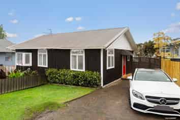 114 Sunnyside Road, Sunnyvale