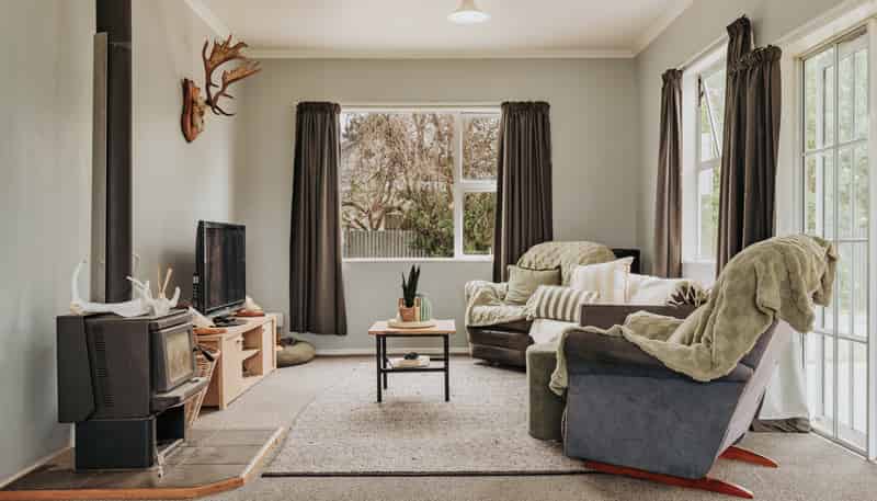 11 Lowery Street, Milton