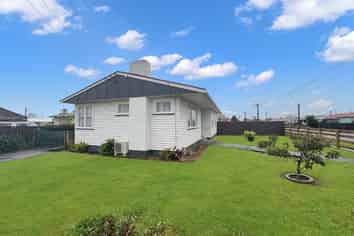 15 Bledisloe Street, Levin