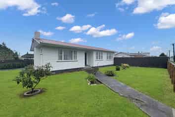 15 Bledisloe Street, Levin