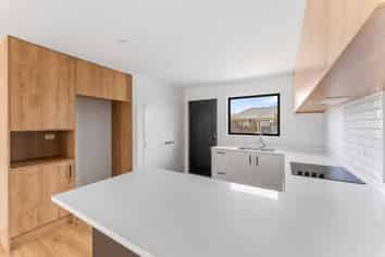 1/15 Kearneys Road , Linwood