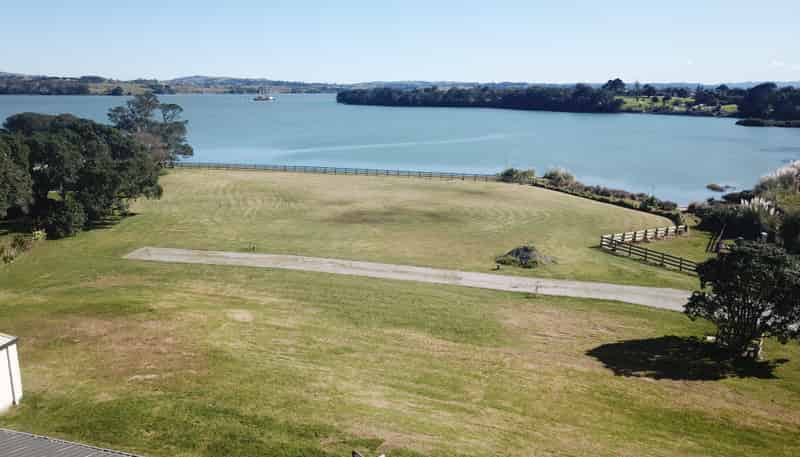 25 Goble Road, Clarks Beach