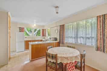 76 Winchester Street, Levin