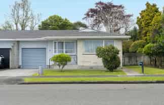 76 Winchester Street, Levin