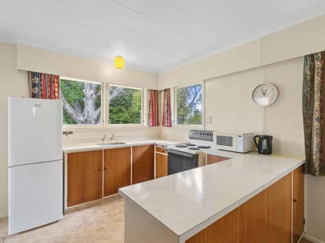 76 Winchester Street, Levin