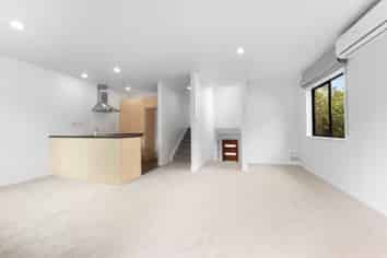 42 Gold Street, Albany Heights