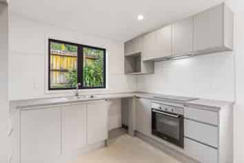 3215 Great North Road, New Lynn