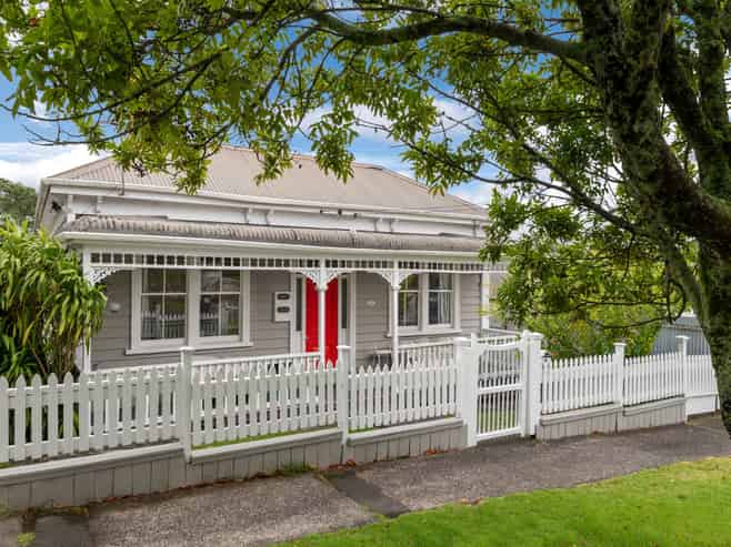 24 Kingsland Avenue, Kingsland