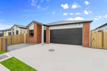 30 Furlough Road, Opaheke