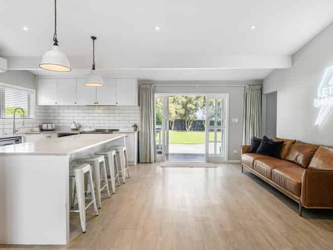 25 Stevenson Road, Clarks Beach