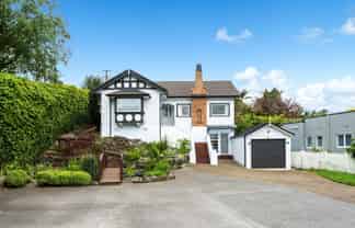 89 King George Avenue, Epsom