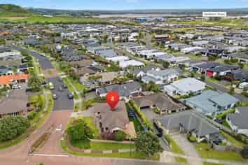 2 Aranui Drive, Papamoa