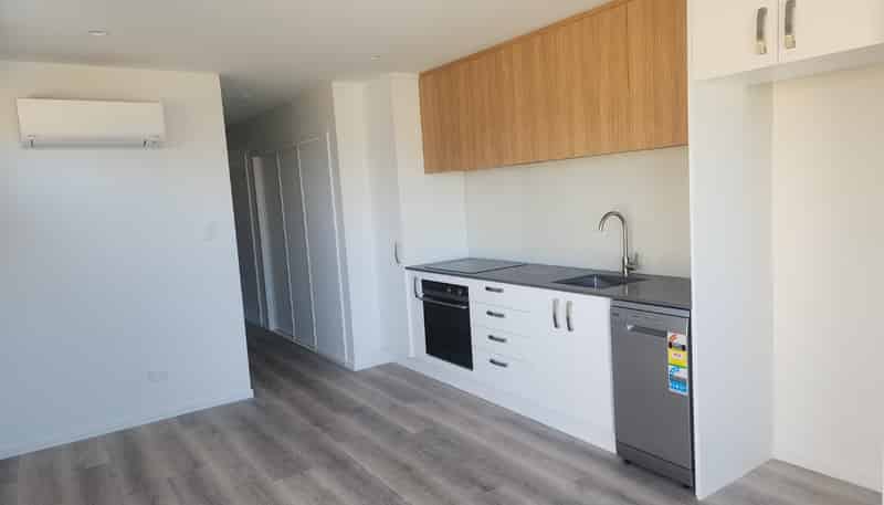 65A Henshaw Street, Woodend