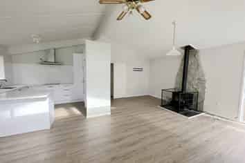 27 Greenhithe Road, Greenhithe