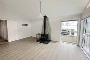 27 Greenhithe Road, Greenhithe