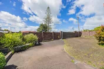 1375 Dominion Road Extension, Mount Roskill