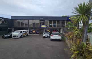 High Profile Ground Floor Office 